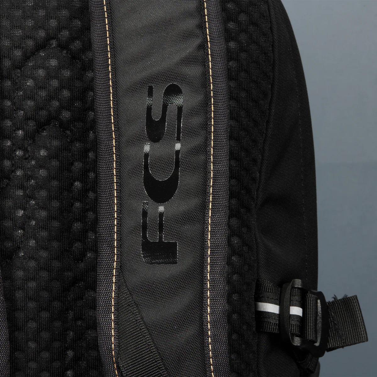 FCS - X Pacsafe Roam - Day pack - 25L - SUB6 Surf Store - Surf School - Lifeguard Courses